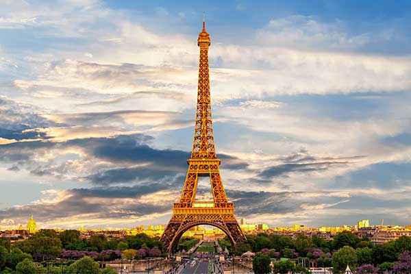 Eiffel Tower Paris, France holiday options
